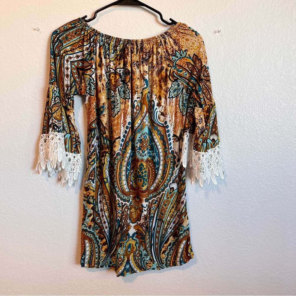 WIN WIN Half sleeve Lace Tunic, Size S-M